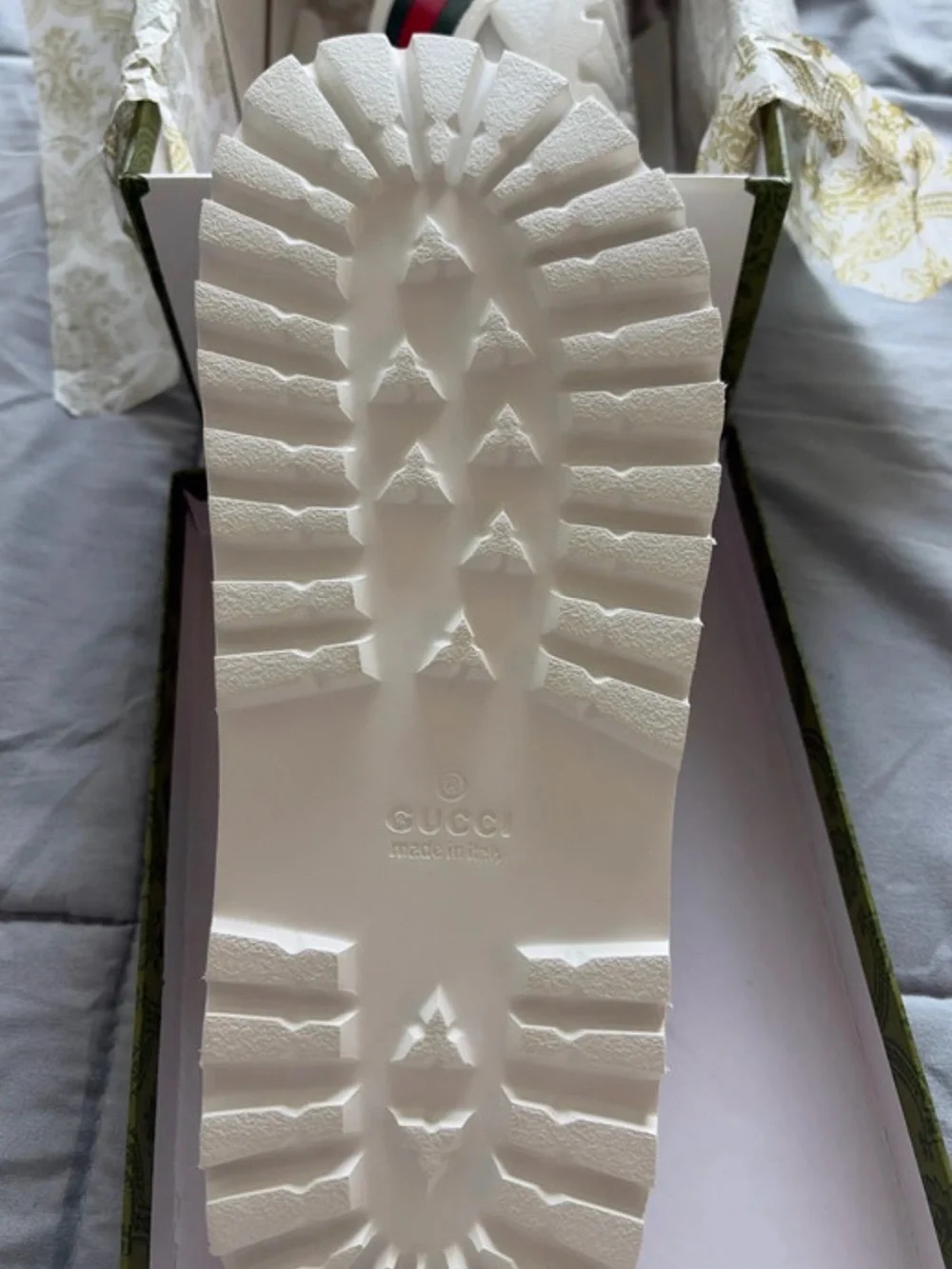 Gucci White Slide Sandals with Red and Green Web Stripe